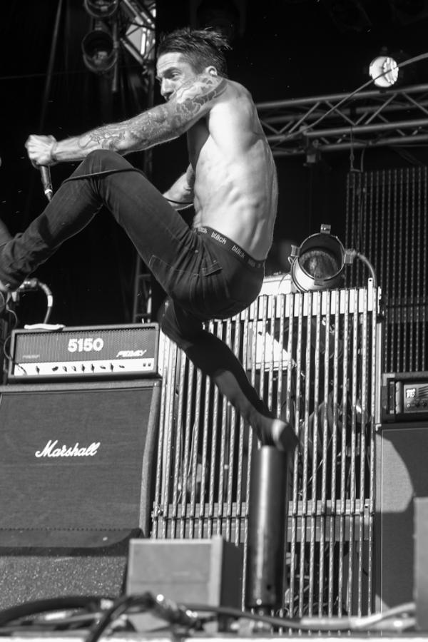 Raised Fist - Metallsvenskan, Örebro 2012-05-26