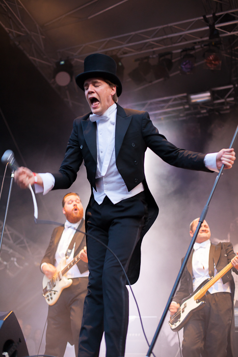 The Hives - Millencolin 20 year, Örebro 2012-06-08