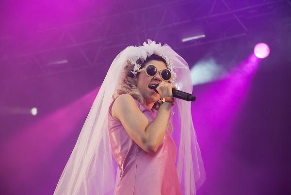 Marina & The Diamonds