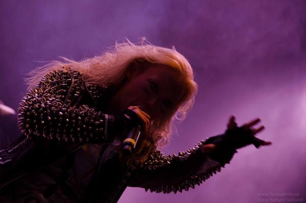 Arch Enemy - Peace and Love 2012 Torsdag