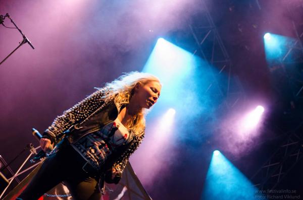 Arch Enemy - Peace and Love 2012 Torsdag