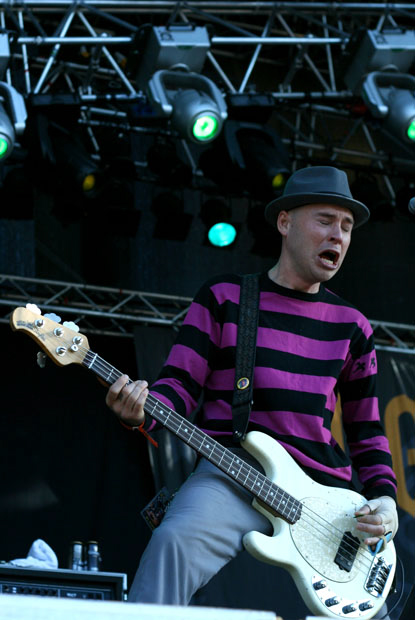 Flogging Molly på West Coast Riot 6