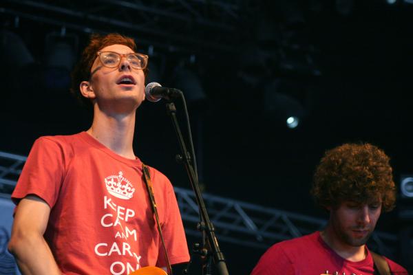 Roskilde '09 - The Whitest Boy Alive